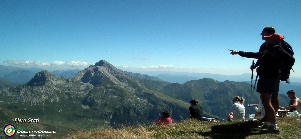 55 Panorama orobico a 360°.JPG
